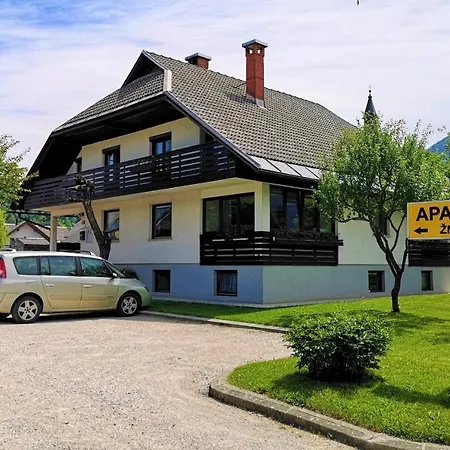 Znidar アパート *